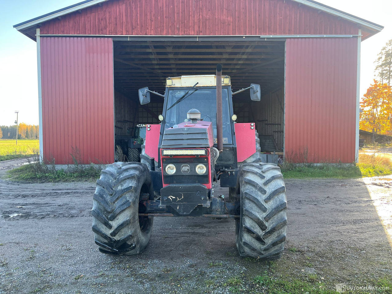 Ursus 1224DL, 400 hv traktori, neliveto, 1989, Salo - Traktor: slika 3 Ursus 1224DL, 400 hv traktori, neliveto, 1989, Salo - Traktor: slika 3