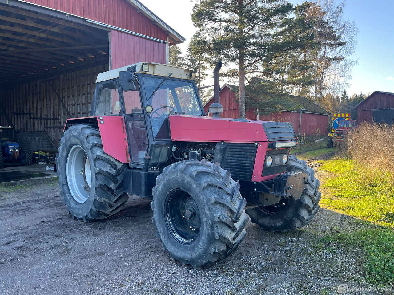Ursus 1224DL, 400 hv traktori, neliveto, 1989, Salo - Traktor: slika 1 Ursus 1224DL, 400 hv traktori, neliveto, 1989, Salo - Traktor: slika 1