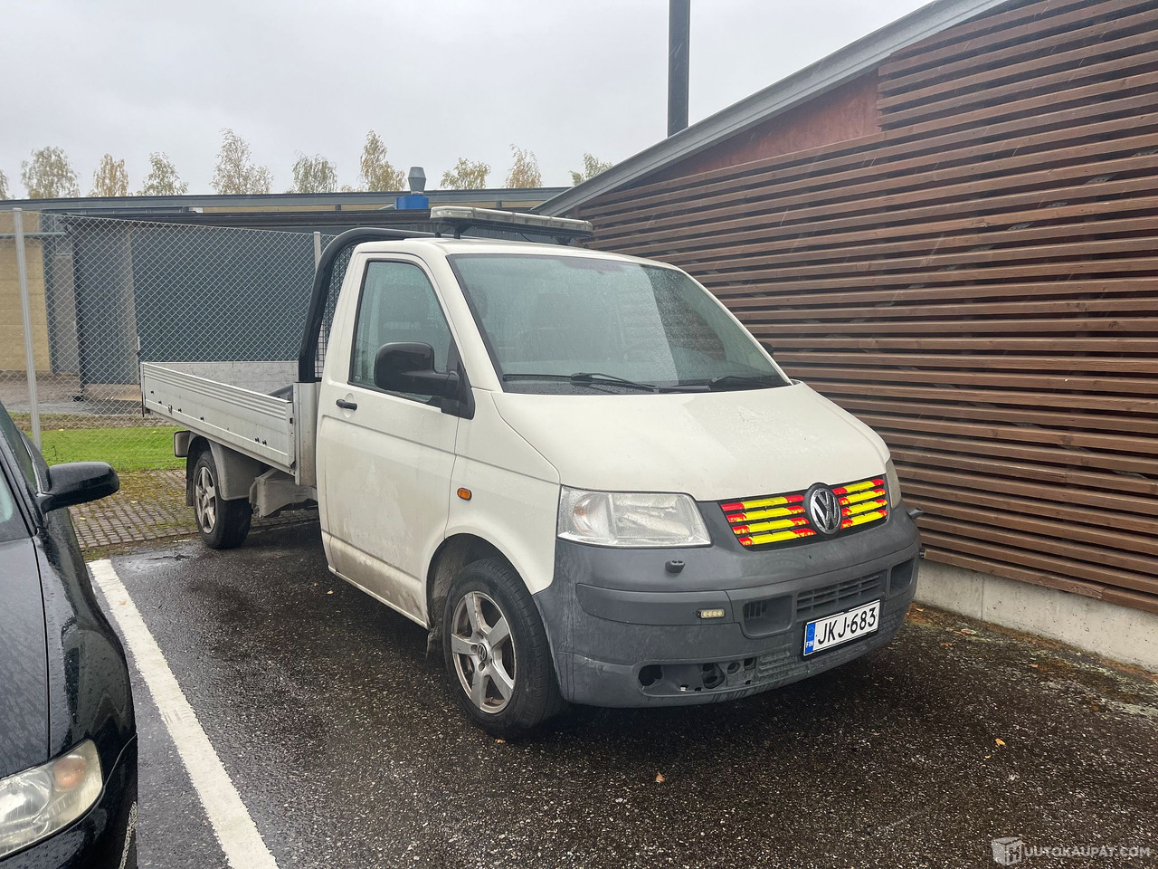 Volkswagen Transporter, lava-auto, 2007, korjattavaksi, Salo - Dostavno vozilo s ravnom platformom: slika 1 Volkswagen Transporter, lava-auto, 2007, korjattavaksi, Salo - Dostavno vozilo s ravnom platformom: slika 1