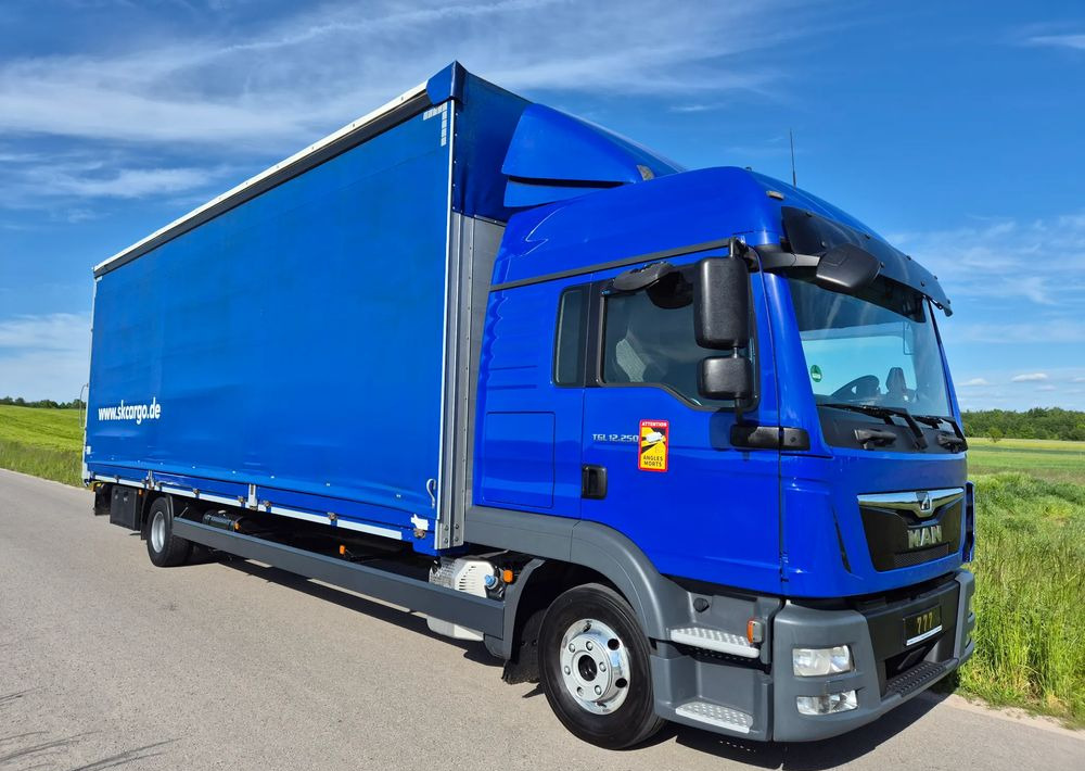 MAN TGL 12.250 2019 BURTO FIRANA + winda 8.4m z Niemiec / TOP STAN / OKAZJA / firanka / automat / - Kamion sa ceradom: slika 1 MAN TGL 12.250 2019 BURTO FIRANA + winda 8.4m z Niemiec / TOP STAN / OKAZJA / firanka / automat / - Kamion sa ceradom: slika 1