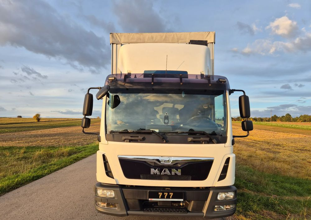 MAN TGL 12.250 6.2m 7.6m HAK AUTOMAT KLIMA 12000kg ESP EURO 6 mega / TOP STAN / okazja nauka jazdy MOŻLIWOŚĆ DOSTOSOWANIA elka - Kamion sa ceradom: slika 3 MAN TGL 12.250 6.2m 7.6m HAK AUTOMAT KLIMA 12000kg ESP EURO 6 mega / TOP STAN / okazja nauka jazdy MOŻLIWOŚĆ DOSTOSOWANIA elka - Kamion sa ceradom: slika 3