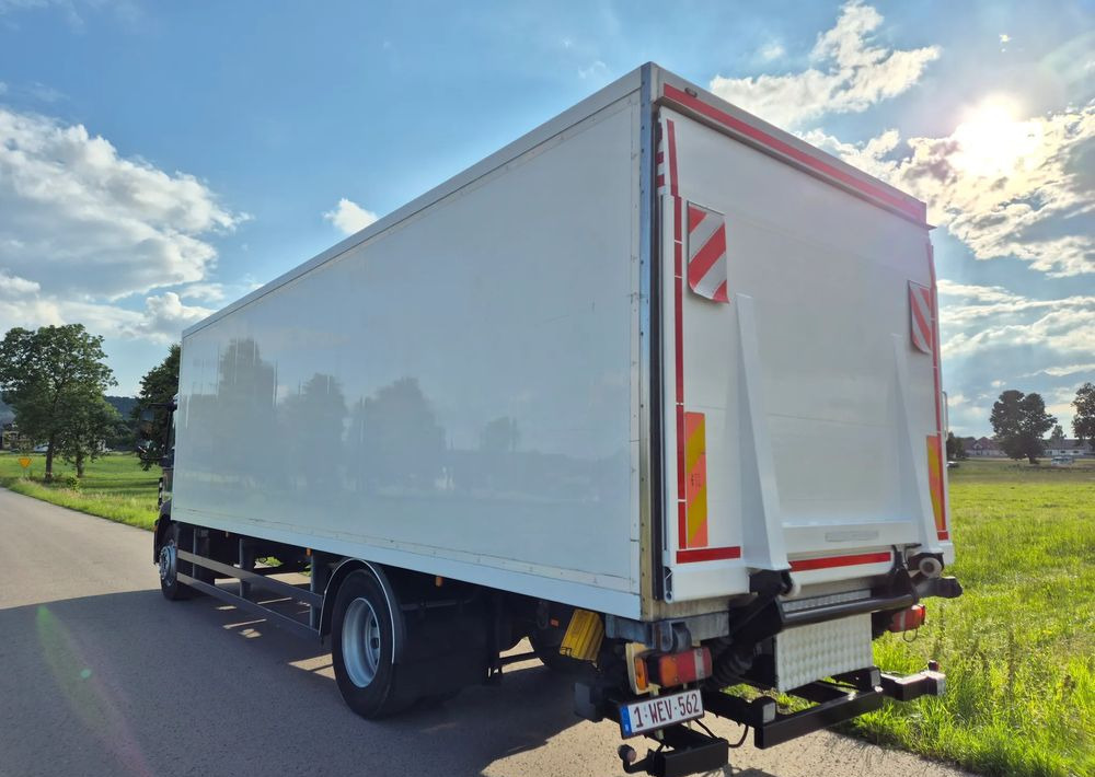 MAN TGM 18.250 Carrier 1950 D/E z Holandii / TOP STAN / 7.5m / 18 palet / winda + drzwi boczne / OKAZJA - Hladnjača: slika 3 MAN TGM 18.250 Carrier 1950 D/E z Holandii / TOP STAN / 7.5m / 18 palet / winda + drzwi boczne / OKAZJA - Hladnjača: slika 3