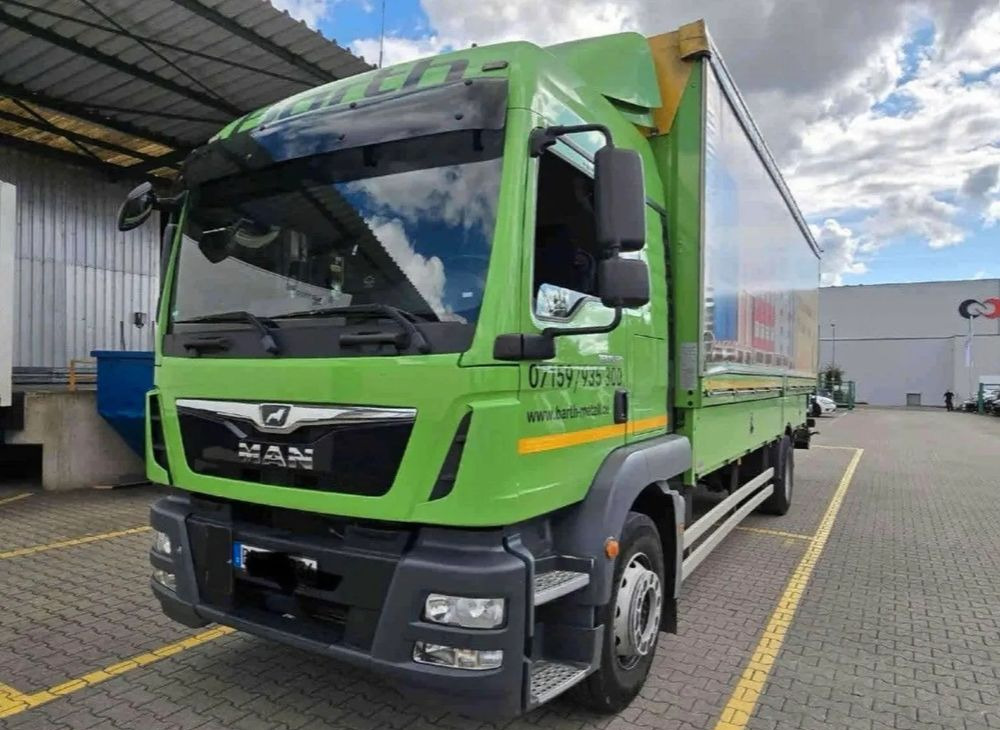 MAN Tgm 18.320 FULL SERWIS UNIKAT TOP ORYGINALNY PRZEBIEG z Niemiec AUTOMAT WINDA ACC Pirelli klima postojowa 18.250 18.290 15.250 15.290 15.320 - Kamion sa ceradom: slika 1 MAN Tgm 18.320 FULL SERWIS UNIKAT TOP ORYGINALNY PRZEBIEG z Niemiec AUTOMAT WINDA ACC Pirelli klima postojowa 18.250 18.290 15.250 15.290 15.320 - Kamion sa ceradom: slika 1