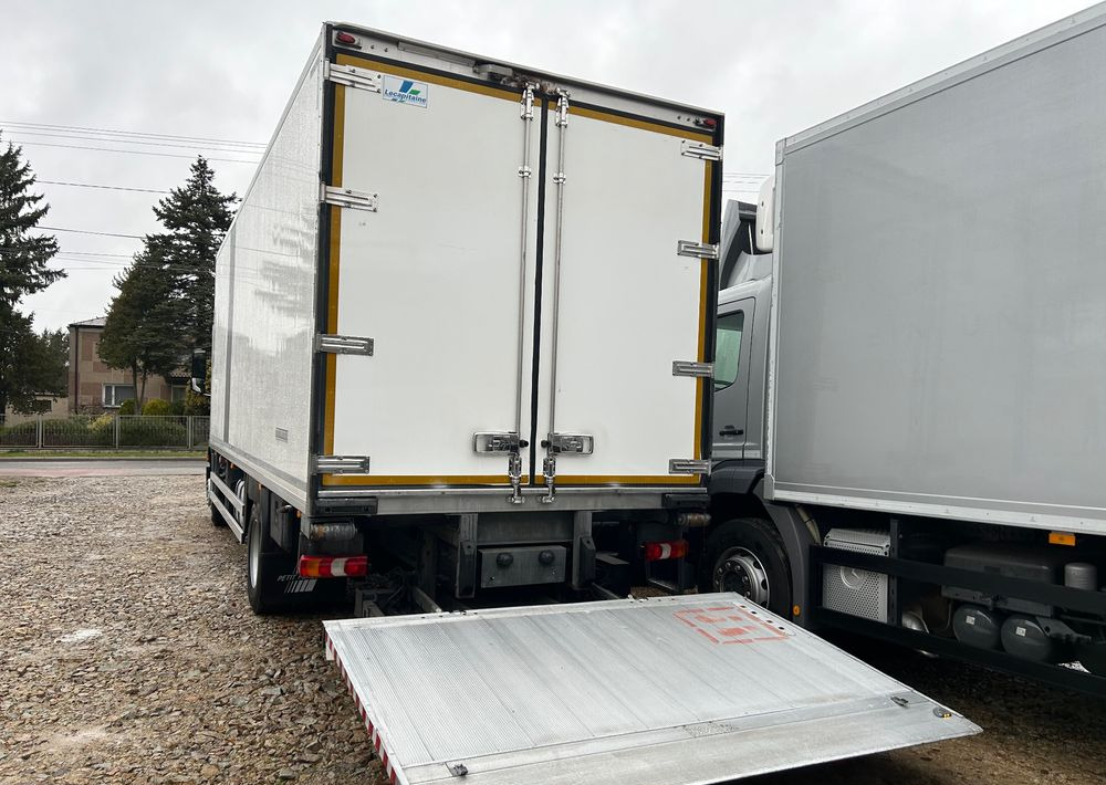 Mercedes-Benz Antos 1824 CARRIER SUPRA 1150 DRZWI + winda i drzwi boczne / 7.7m / z Holandii / KLIMA LEKKI / Axor man Tgm T1000-R THERMO King - Hladnjača: slika 5 Mercedes-Benz Antos 1824 CARRIER SUPRA 1150 DRZWI + winda i drzwi boczne / 7.7m / z Holandii / KLIMA LEKKI / Axor man Tgm T1000-R THERMO King - Hladnjača: slika 5