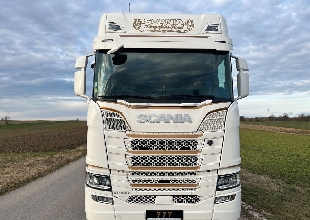 Scania R500 FULL AIR 2019 10x poduszki KLIMA POSTOJOWA / RETARDER / FULL SPOJLER / TOP STAN / od jedynego właściciela ! HYDRAULIKA spod beczki spożywczej ! / do wywrotu ruchomej podłogi beczki TOP TOP - Tegljač: slika 2 Scania R500 FULL AIR 2019 10x poduszki KLIMA POSTOJOWA / RETARDER / FULL SPOJLER / TOP STAN / od jedynego właściciela ! HYDRAULIKA spod beczki spożywczej ! / do wywrotu ruchomej podłogi beczki TOP TOP - Tegljač: slika 2