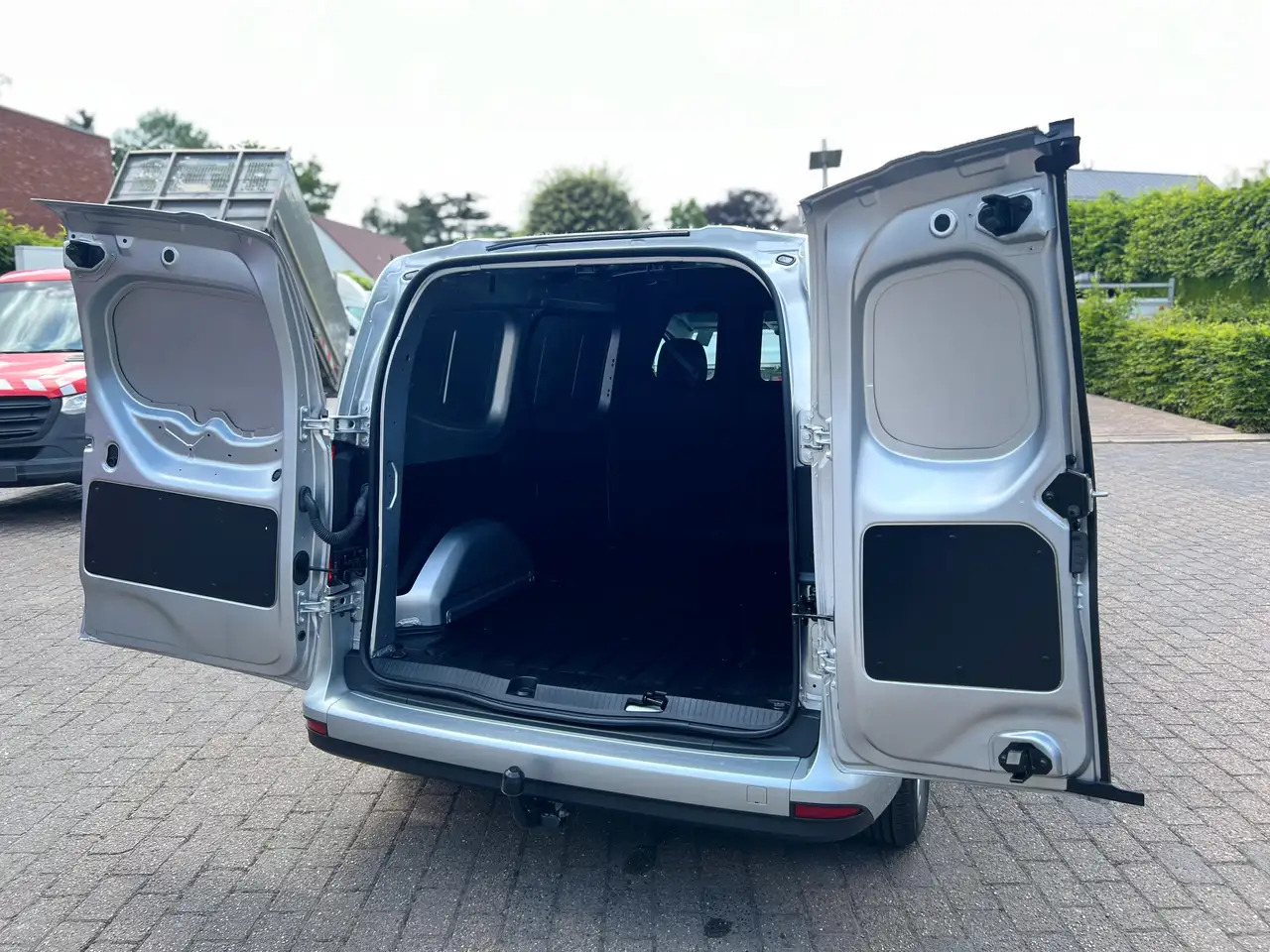 Mercedes-Benz Citan 112 EXTRA LANG (26.750ex.) 2x schfd Full Option - Mali kombi: slika 5 Mercedes-Benz Citan 112 EXTRA LANG (26.750ex.) 2x schfd Full Option - Mali kombi: slika 5