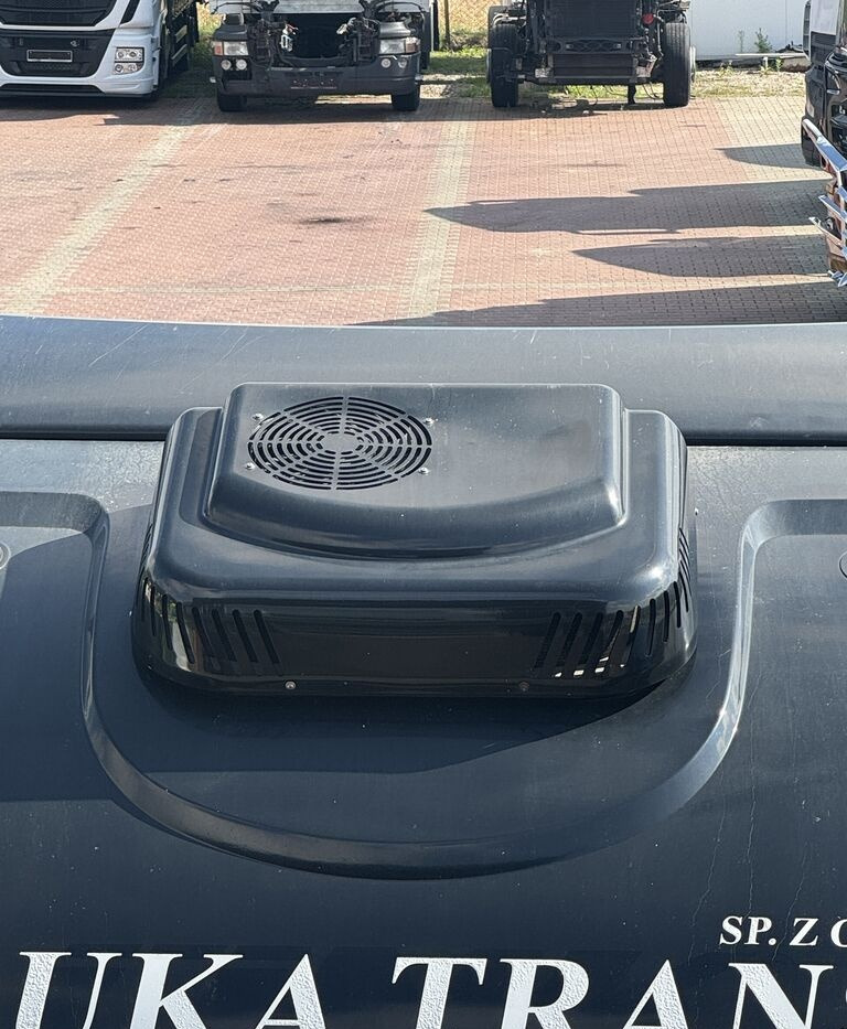 IVECO MERCEDES DAF MAN SCANIA INDEL B - Deo klima uređaja za Kamion: slika 1 IVECO MERCEDES DAF MAN SCANIA INDEL B - Deo klima uređaja za Kamion: slika 1