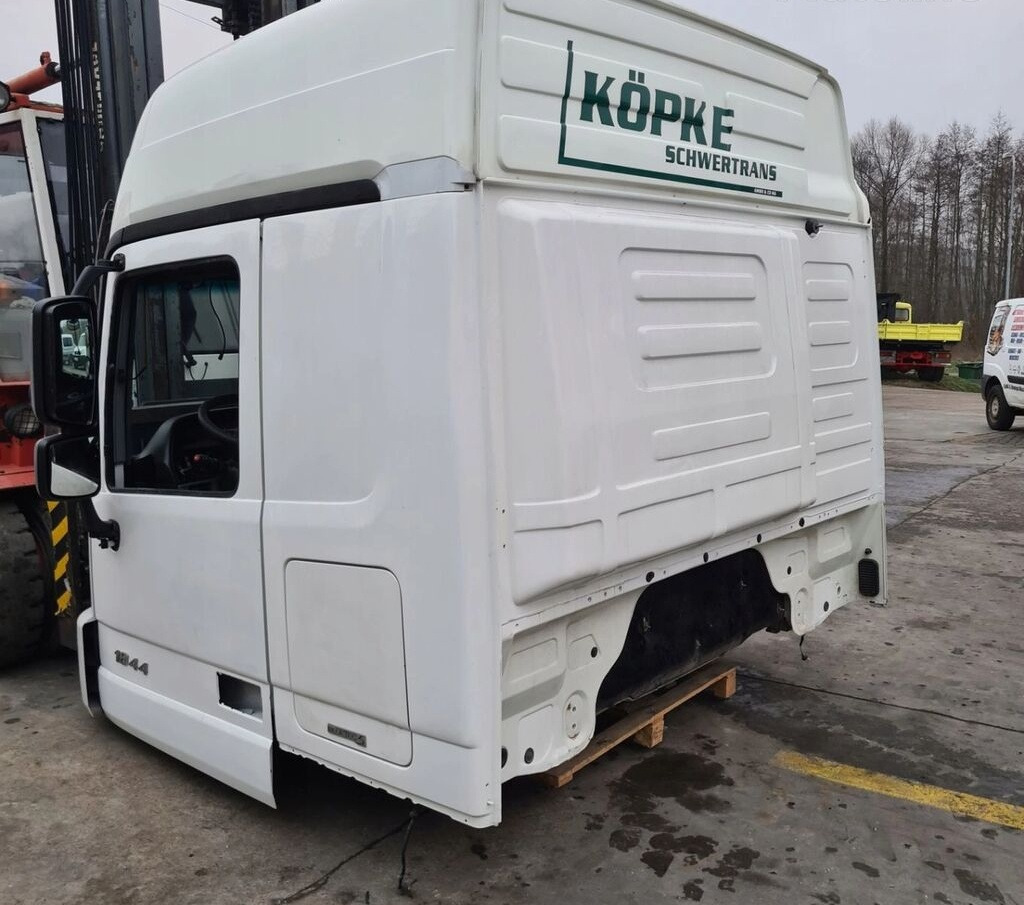 Mercedes-Benz ACTROS MP 3 MEGA SPACE - Kabina za Kamion: slika 4 Mercedes-Benz ACTROS MP 3 MEGA SPACE - Kabina za Kamion: slika 4