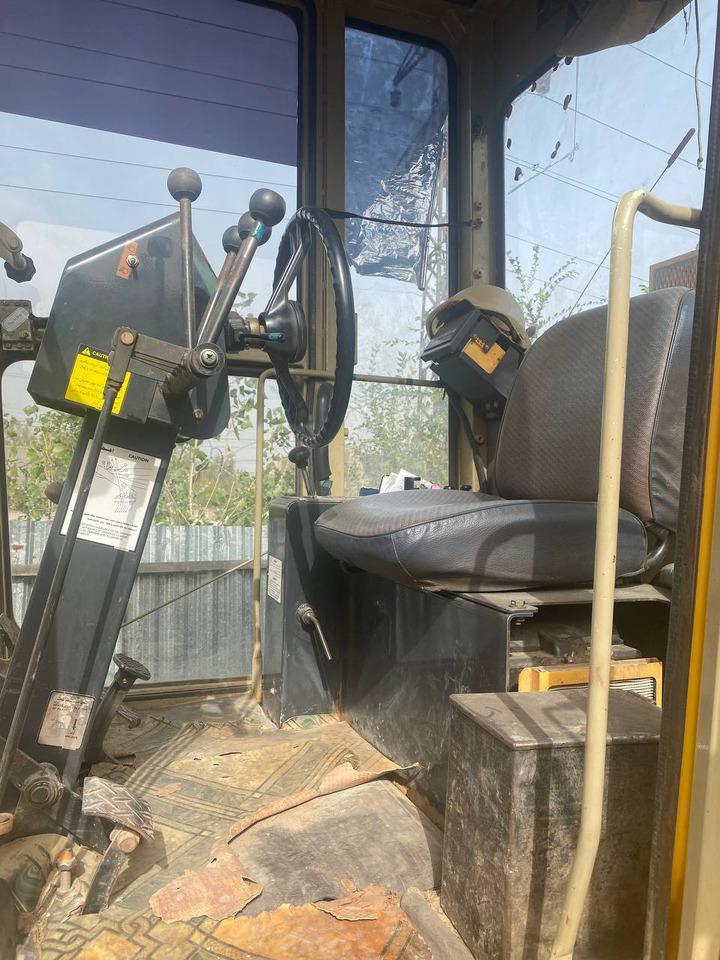 KOMATSU GD661А-1 - Grejder: slika 4 KOMATSU GD661А-1 - Grejder: slika 4