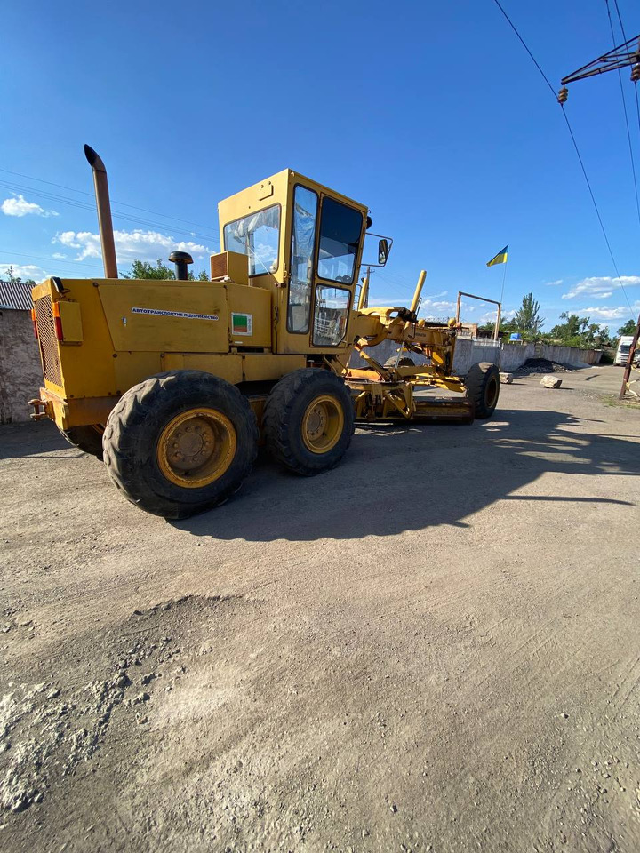 KOMATSU GD661А-1 - Grejder: slika 2 KOMATSU GD661А-1 - Grejder: slika 2