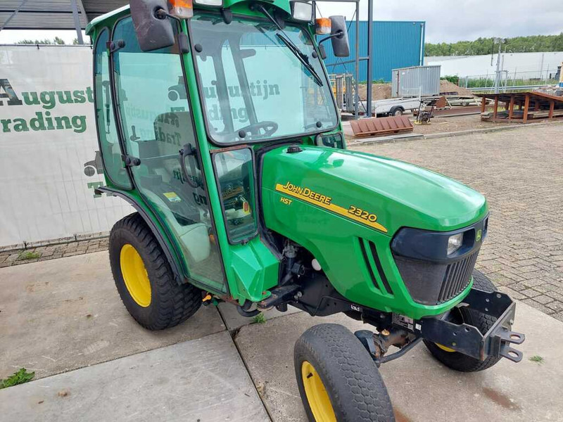 John Deere 2320 - Mali traktor: slika 4 John Deere 2320 - Mali traktor: slika 4