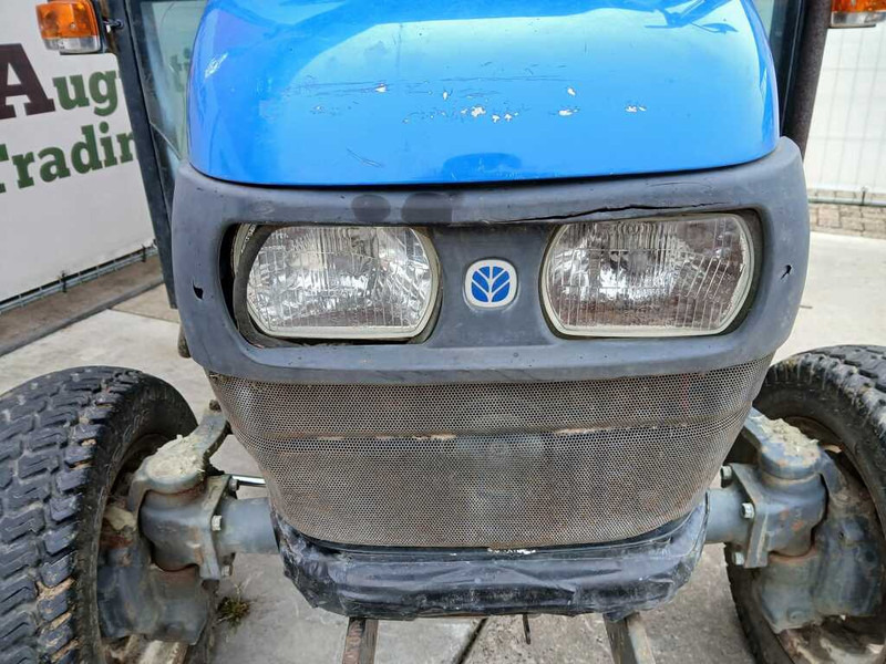 New Holland TC 27 - Traktor: slika 5 New Holland TC 27 - Traktor: slika 5