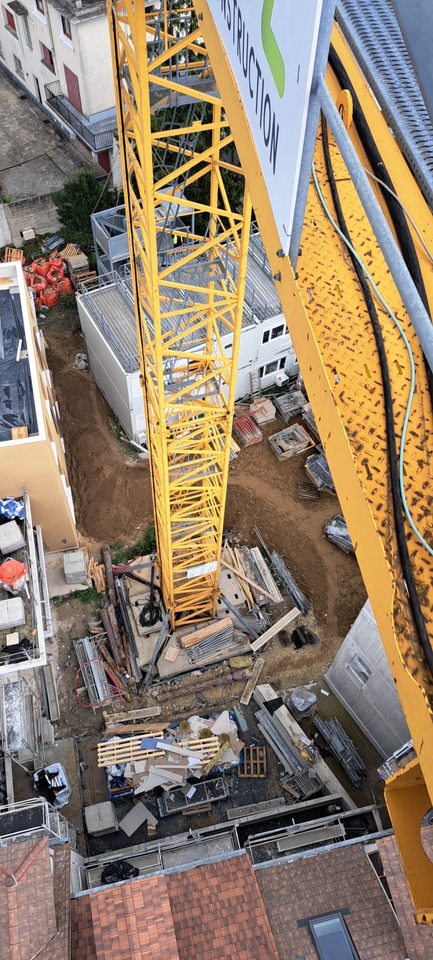 Liebherr 250EC-B12 Litronic - Toranjski kran: slika 4 Liebherr 250EC-B12 Litronic - Toranjski kran: slika 4