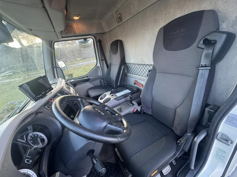 Kamion sa zatvorenim sandukom DAF LF 210 FA: slika 11 Kamion sa zatvorenim sandukom DAF LF 210 FA: slika 11