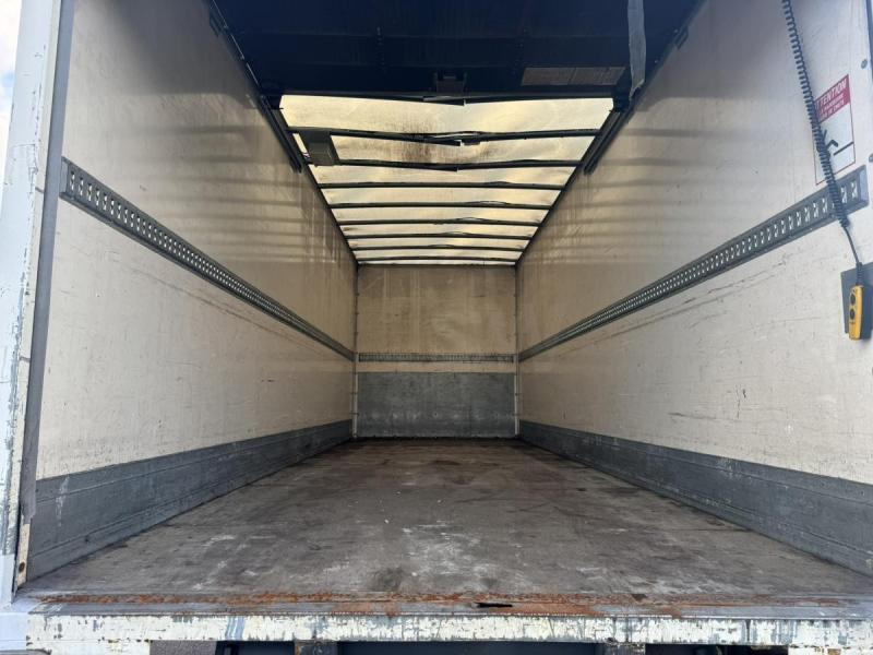 Kamion sa zatvorenim sandukom DAF LF 210 FA: slika 10 Kamion sa zatvorenim sandukom DAF LF 210 FA: slika 10