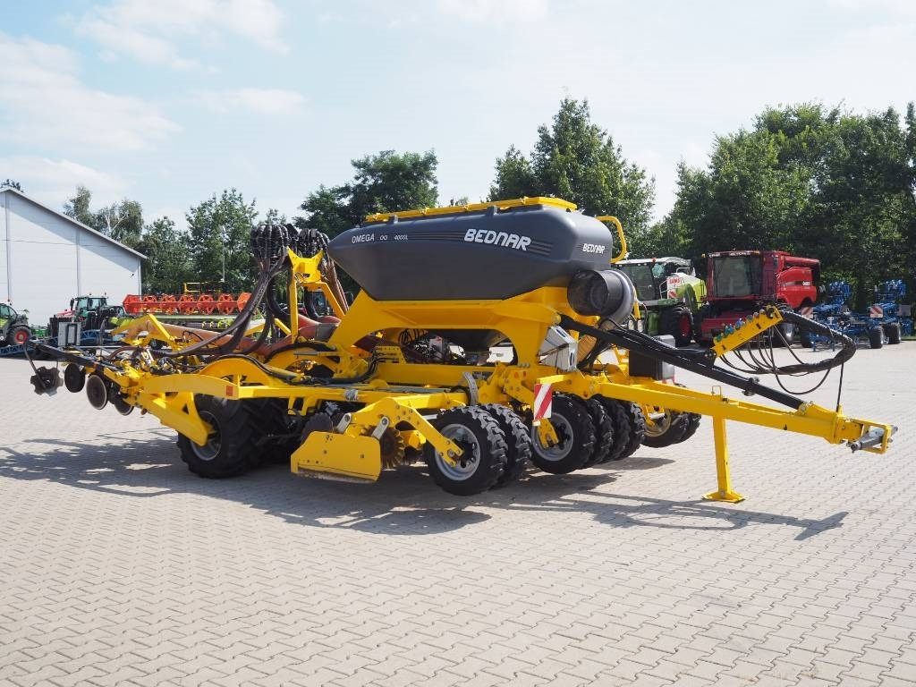 Bednar OMEGA OO 4000L - Kombinovana mašina za setvu: slika 5 Bednar OMEGA OO 4000L - Kombinovana mašina za setvu: slika 5