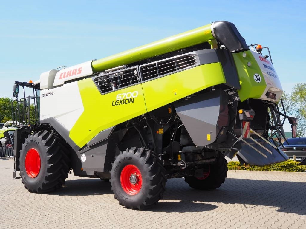 Claas Lexion 6700 + V770 - Kombinovani kombajn: slika 2 Claas Lexion 6700 + V770 - Kombinovani kombajn: slika 2