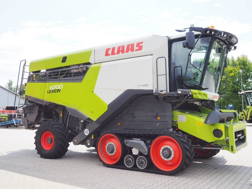 Claas Lexion 6700TT GPS + V770 - Kombinovani kombajn: slika 4 Claas Lexion 6700TT GPS + V770 - Kombinovani kombajn: slika 4
