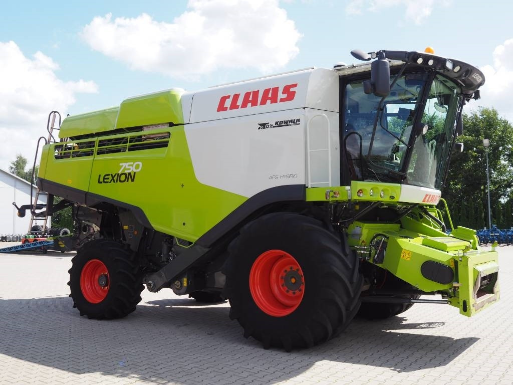 Claas Lexion 750 GPS + V770 - Kombinovani kombajn: slika 4 Claas Lexion 750 GPS + V770 - Kombinovani kombajn: slika 4