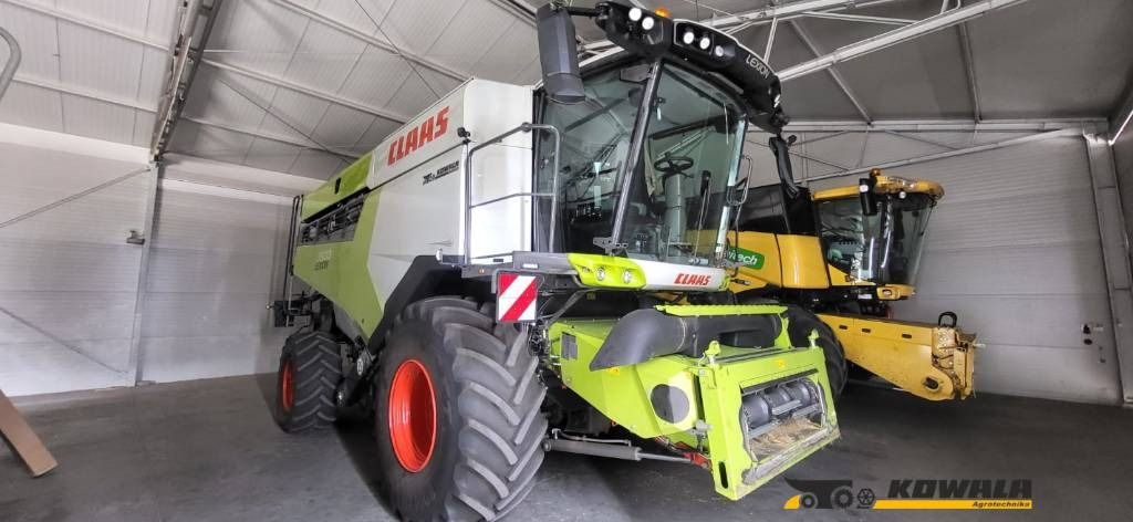 Claas Lexion 7500 + V930 - Kombinovani kombajn: slika 1 Claas Lexion 7500 + V930 - Kombinovani kombajn: slika 1
