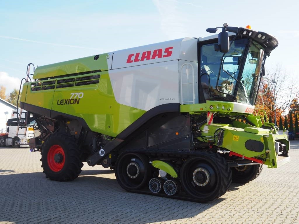 Claas Lexion 770TT 4x4 + V1200  - Kombinovani kombajn: slika 4 Claas Lexion 770TT 4x4 + V1200  - Kombinovani kombajn: slika 4