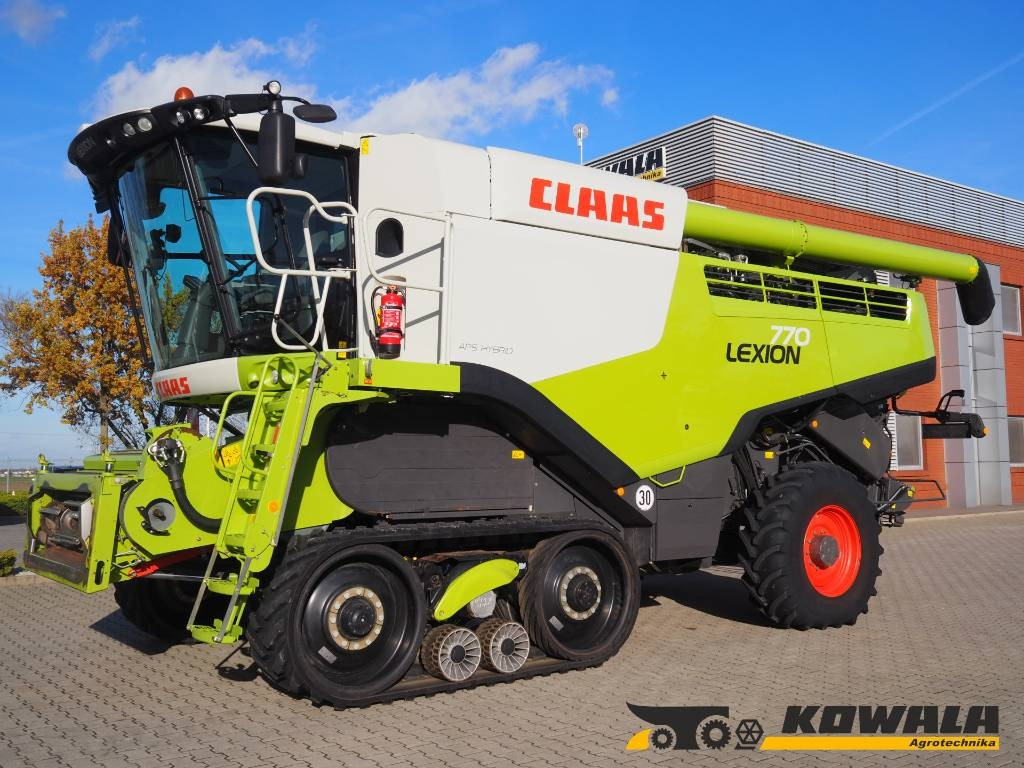 Claas Lexion 770TT 4x4 + V1200  - Kombinovani kombajn: slika 1 Claas Lexion 770TT 4x4 + V1200  - Kombinovani kombajn: slika 1
