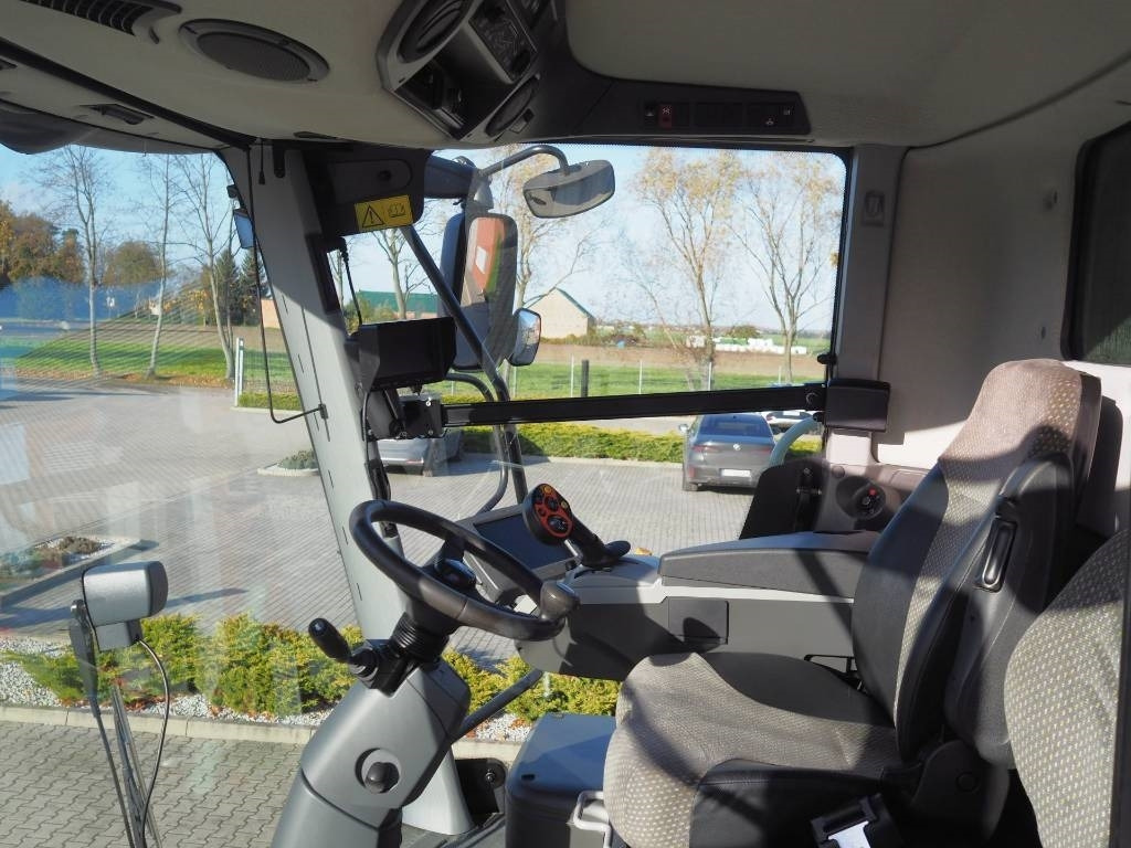 Kombinovani kombajn Claas Lexion 770TT 4x4 + V1200: slika 5 Kombinovani kombajn Claas Lexion 770TT 4x4 + V1200: slika 5