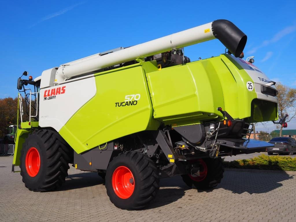 Claas Tucano 570 GPS + V770  - Kombinovani kombajn: slika 2 Claas Tucano 570 GPS + V770  - Kombinovani kombajn: slika 2