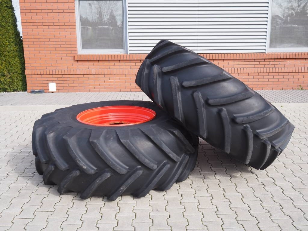 Michelin Agricultural Wheels 650/75 R32 - Claas Jaguar - Guma za Poljoprivredna mašina: slika 2 Michelin Agricultural Wheels 650/75 R32 - Claas Jaguar - Guma za Poljoprivredna mašina: slika 2