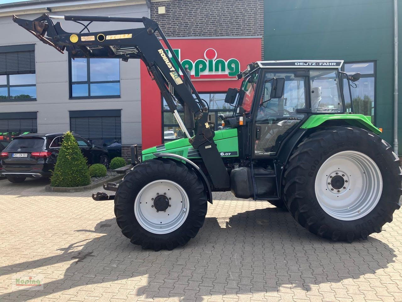 Deutz-Fahr DX 6.07 - Traktor: slika 2 Deutz-Fahr DX 6.07 - Traktor: slika 2