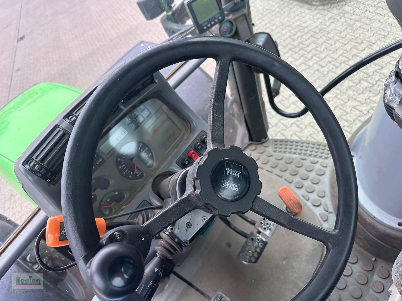 Traktor Deutz-Fahr TTV 620: slika 18