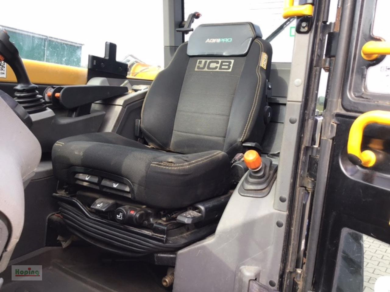 Teleskopski upravljač JCB 560-80 Agri Pro: slika 8
