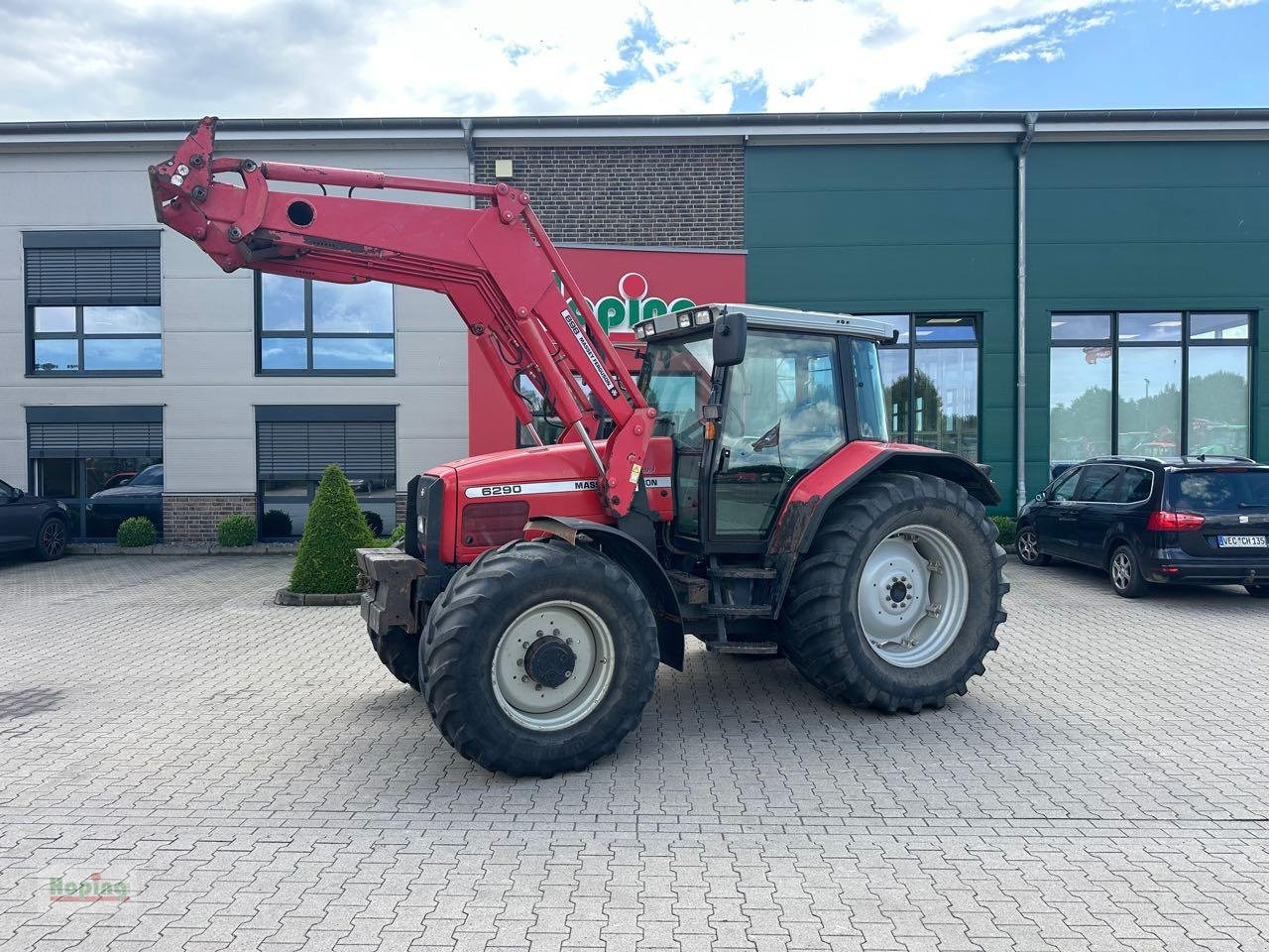 Traktor Massey Ferguson 6290: slika 1
