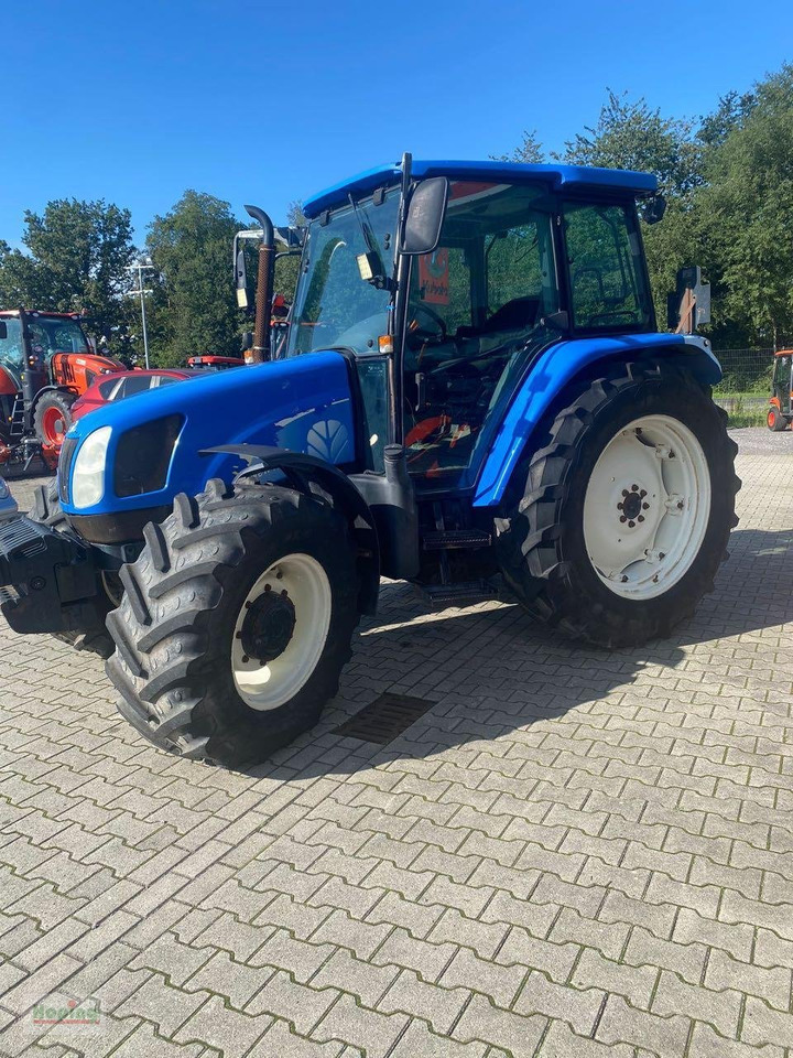 New Holland TL90A - Traktor: slika 2 New Holland TL90A - Traktor: slika 2