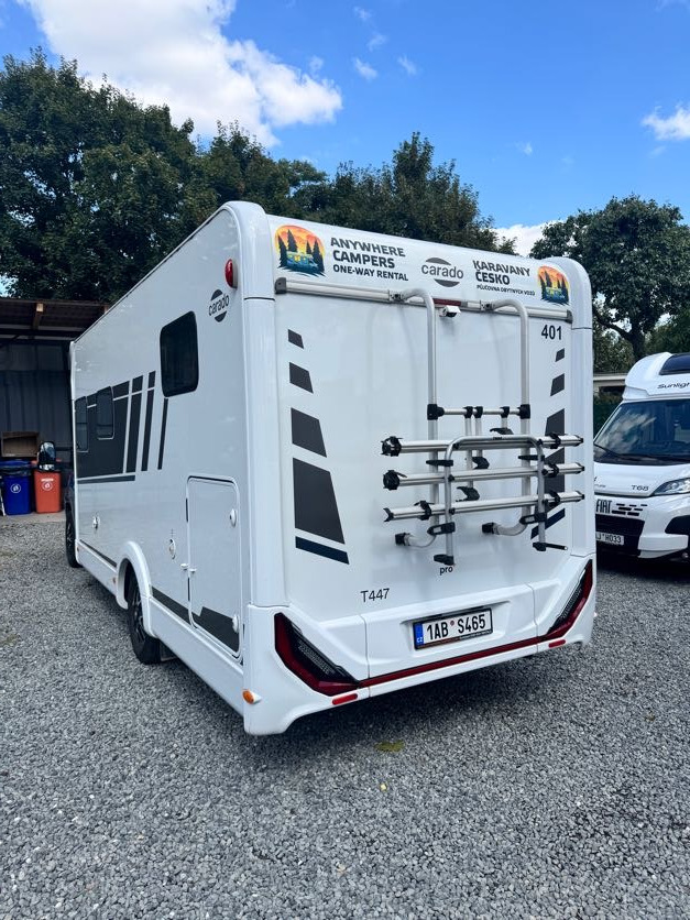 CARADO T447 PRO+ , camera, radio, awning, bike holder, LPG, ALU - Poluintegrisani kamper: slika 3 CARADO T447 PRO+ , camera, radio, awning, bike holder, LPG, ALU - Poluintegrisani kamper: slika 3