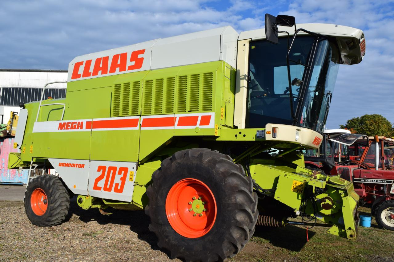 CLAAS Dominator 203 Mega - Kombinovani kombajn: slika 1 CLAAS Dominator 203 Mega - Kombinovani kombajn: slika 1