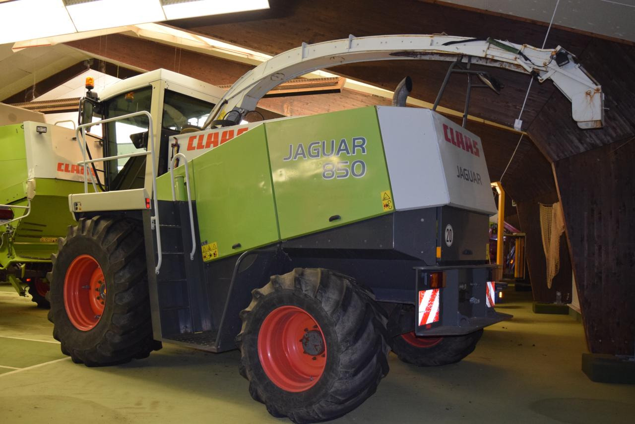 CLAAS Jaguar 850 - Kombajn za stočnu hranu: slika 4 CLAAS Jaguar 850 - Kombajn za stočnu hranu: slika 4