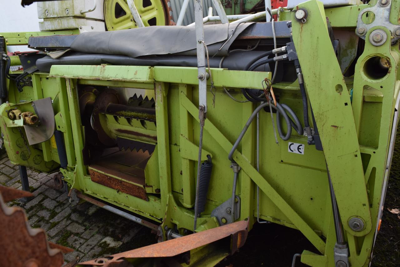 CLAAS RU 600 - Kombajn za kukuruz: slika 4 CLAAS RU 600 - Kombajn za kukuruz: slika 4