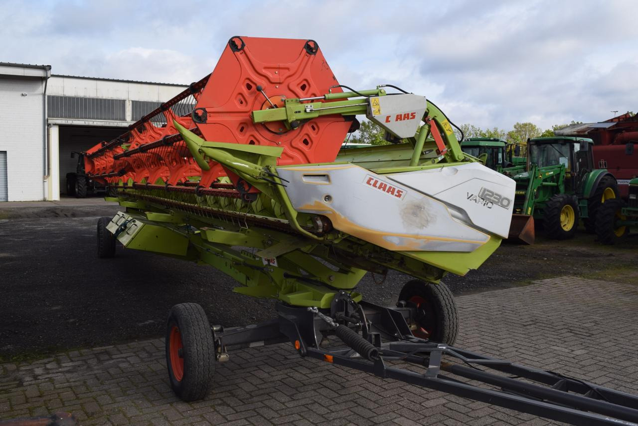 CLAAS V 1230 Vario *Schneidwerk* - Prednji deo kombajna: slika 1 CLAAS V 1230 Vario *Schneidwerk* - Prednji deo kombajna: slika 1