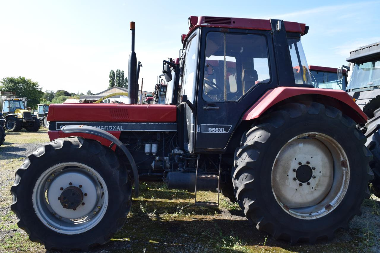 Case-IH 956 XL - Traktor: slika 1 Case-IH 956 XL - Traktor: slika 1