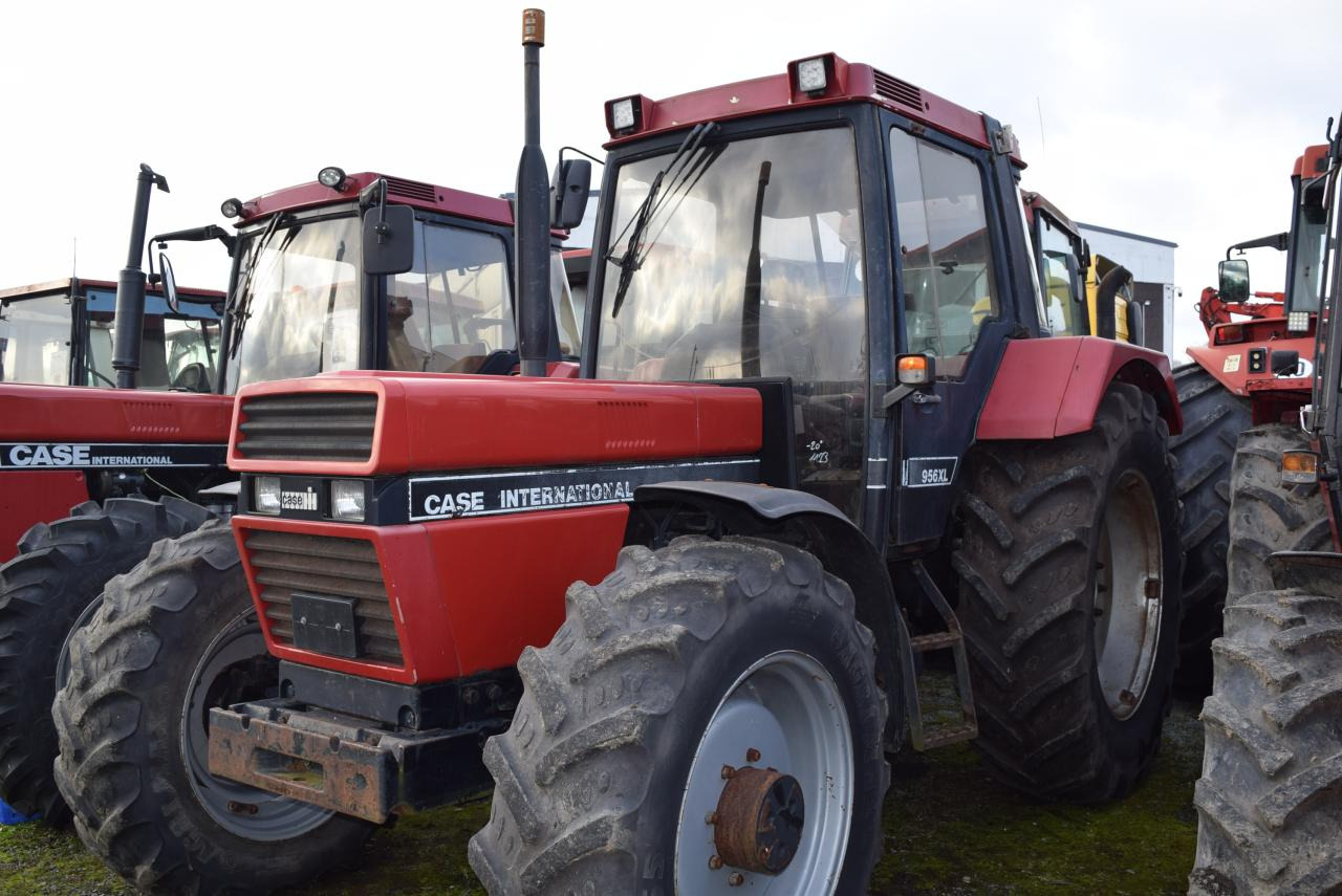 Case-IH 956 XL - Traktor: slika 2 Case-IH 956 XL - Traktor: slika 2
