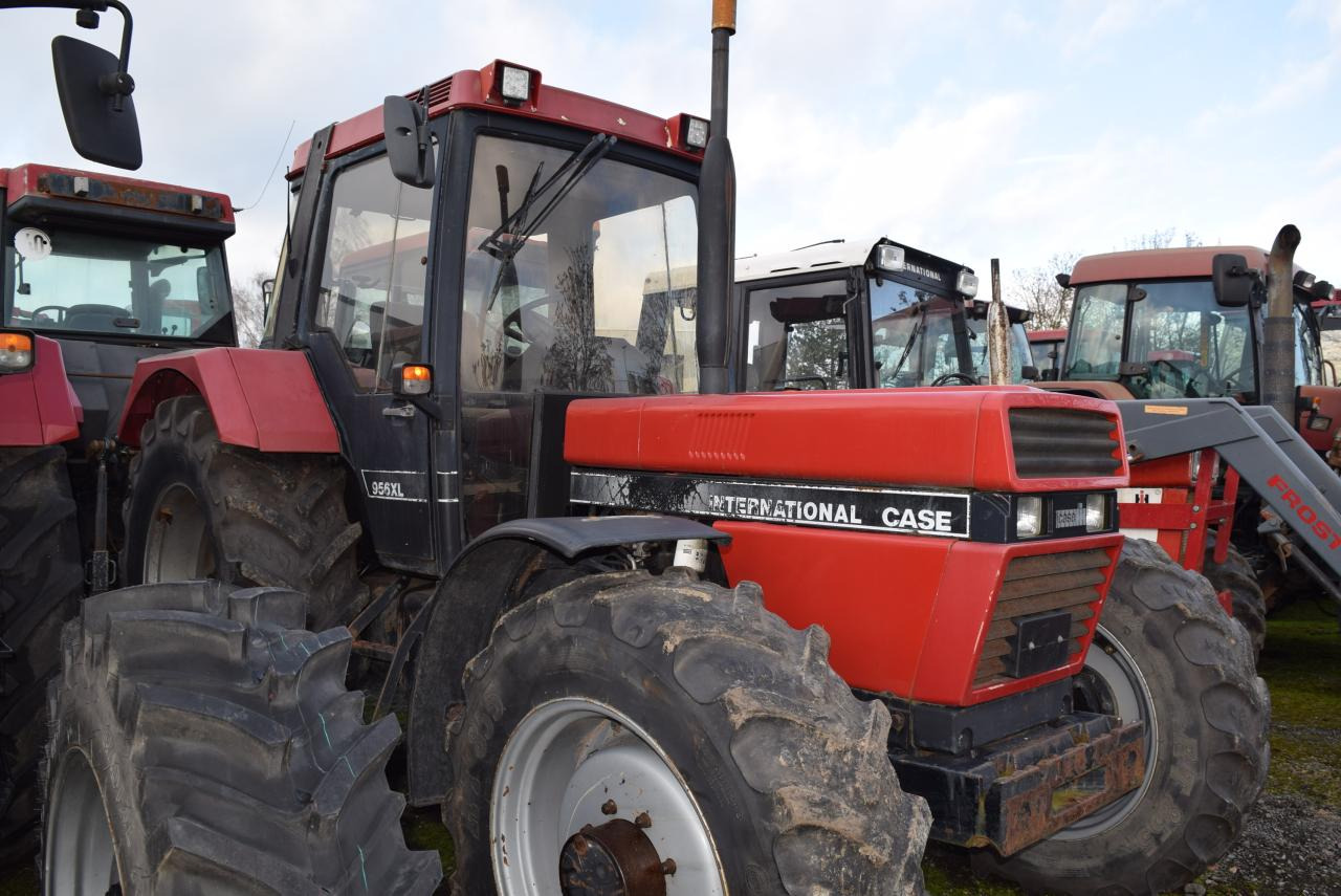 Case-IH 956 XL - Traktor: slika 3 Case-IH 956 XL - Traktor: slika 3