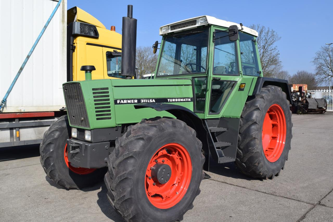 Fendt Farmer 311 LSA - Traktor: slika 2 Fendt Farmer 311 LSA - Traktor: slika 2