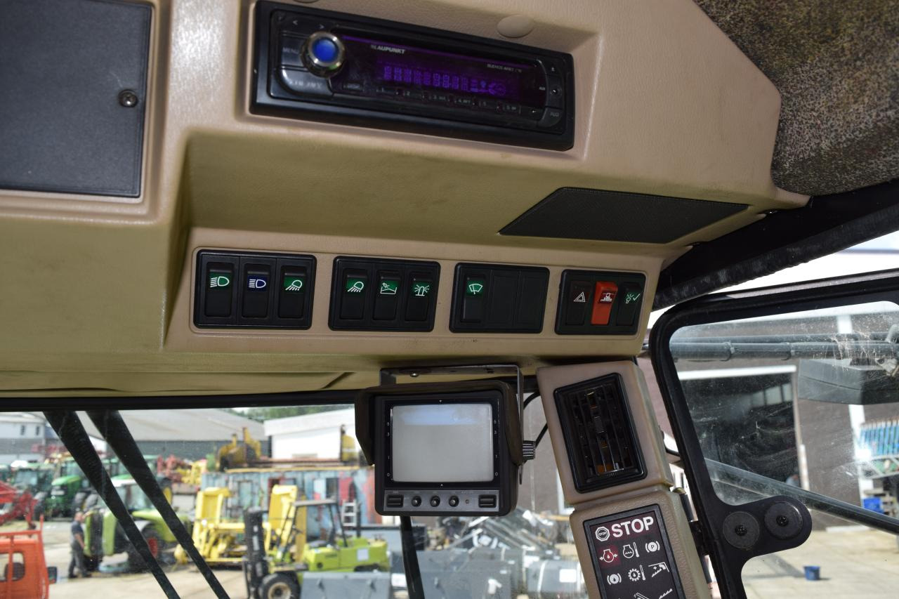 Kombinovani kombajn John Deere 2056: slika 7