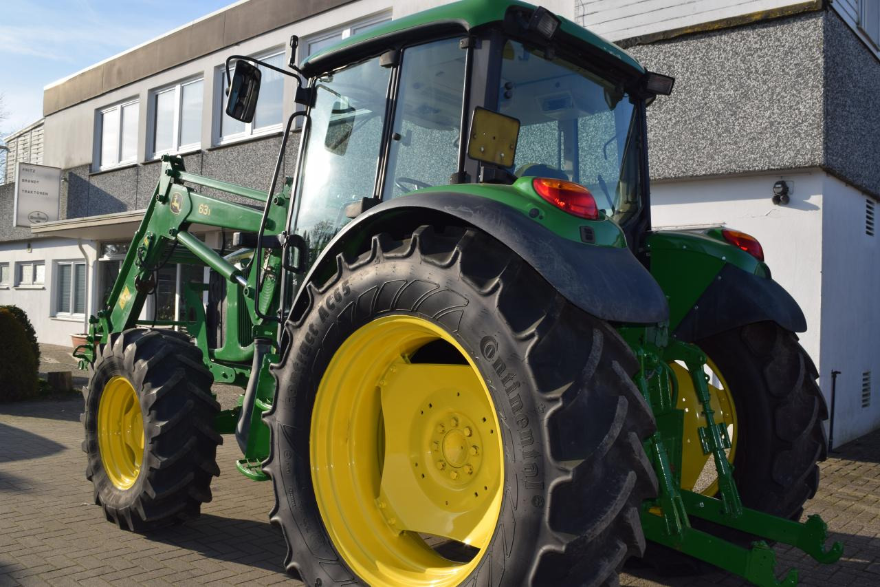 John Deere 6220 - Traktor: slika 5 John Deere 6220 - Traktor: slika 5