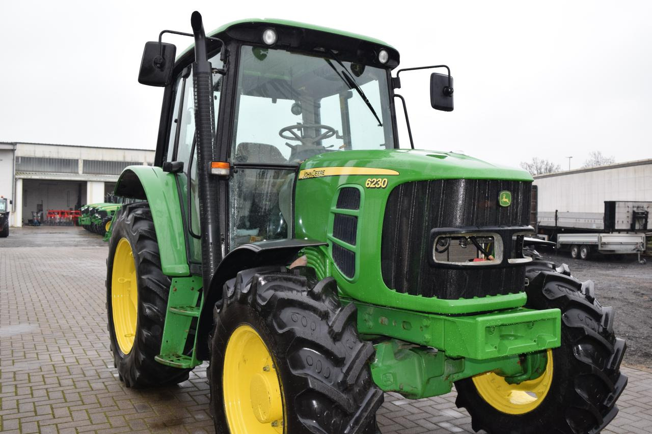 John Deere 6230 - Traktor: slika 3 John Deere 6230 - Traktor: slika 3