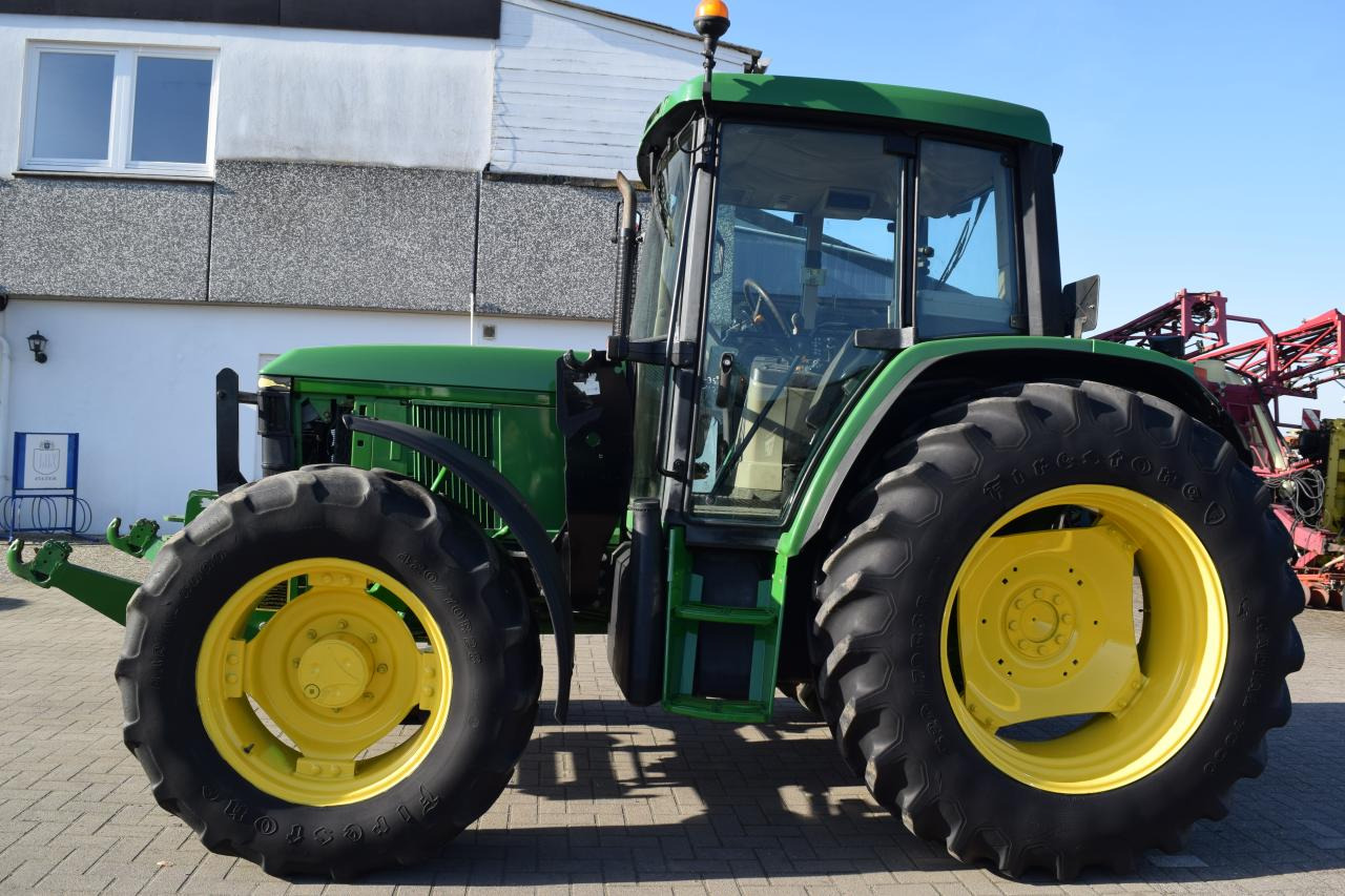 John Deere 6410 - Traktor: slika 1 John Deere 6410 - Traktor: slika 1