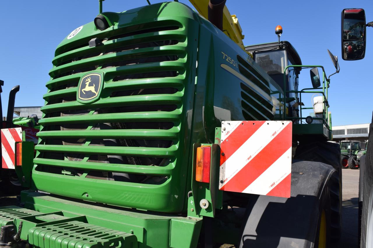 John Deere 7250 i - Kombajn za stočnu hranu: slika 5 John Deere 7250 i - Kombajn za stočnu hranu: slika 5