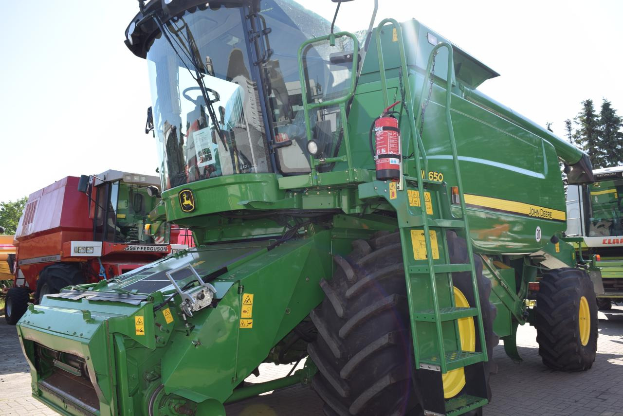 John Deere W 650 - Kombinovani kombajn: slika 2 John Deere W 650 - Kombinovani kombajn: slika 2