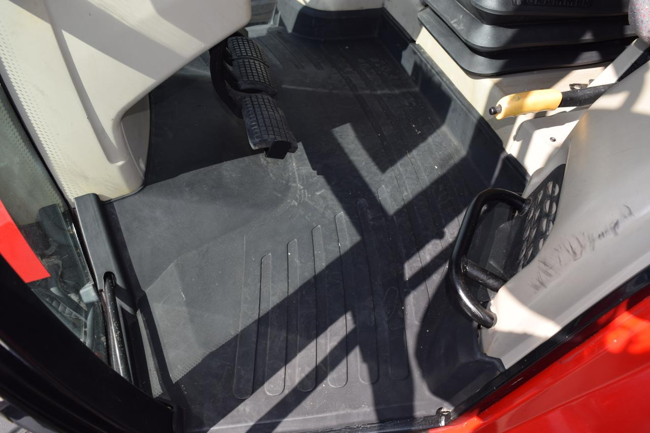 Traktor Massey Ferguson MF 7715 Dyna-6: slika 10 Traktor Massey Ferguson MF 7715 Dyna-6: slika 10